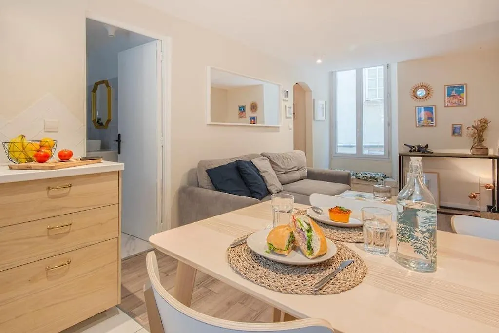 Au Pied De Notre Dame De La Garde Apartman Marseille